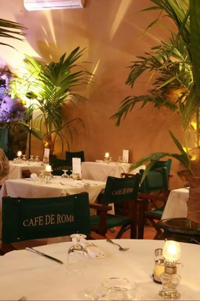 Cafe De Rome Hotel Dakar 3*,