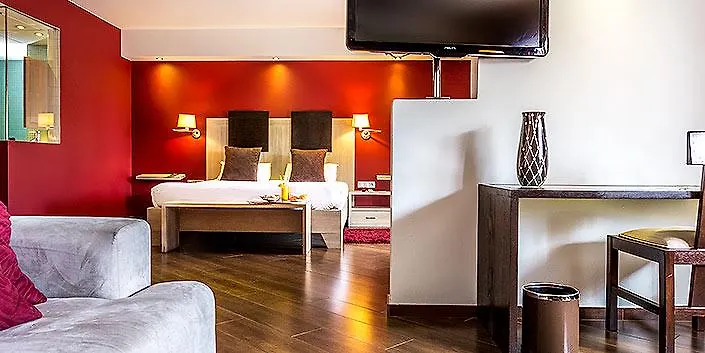 Cafe De Rome Hotel Dakar
