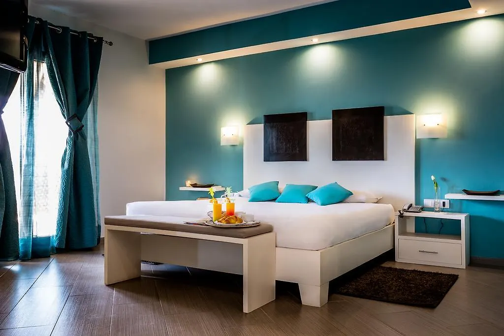 Cafe De Rome Hotel Dakar